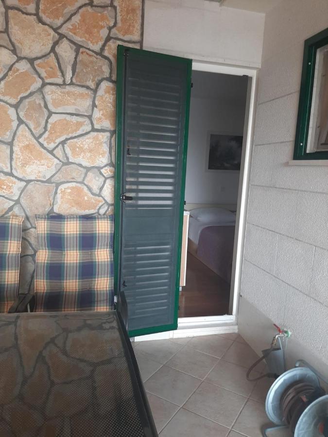 Apartman Gelic Makarska Ngoại thất bức ảnh