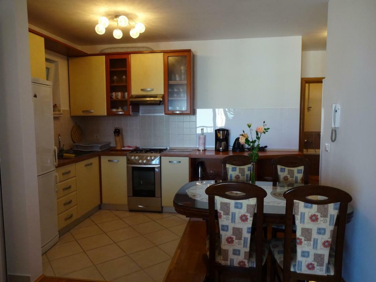 Apartman Gelic Makarska Ngoại thất bức ảnh