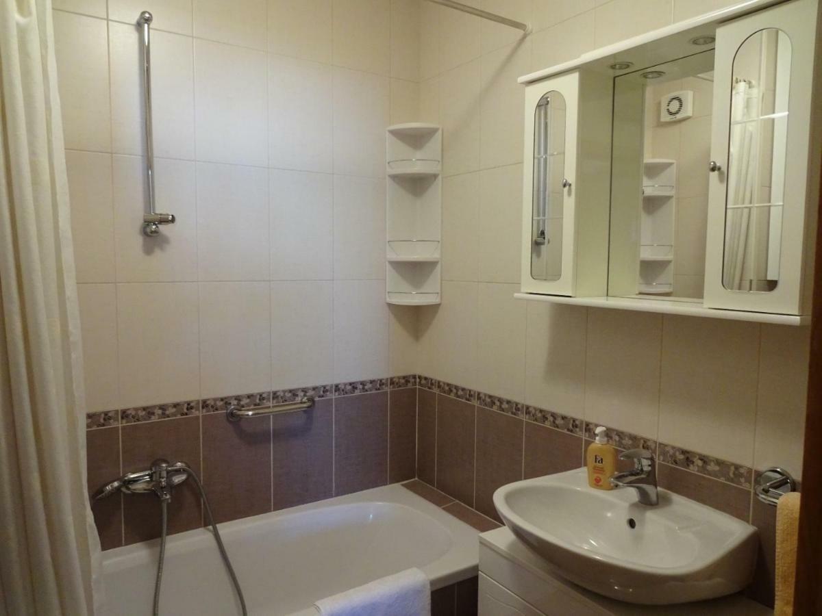 Apartman Gelic Makarska Ngoại thất bức ảnh